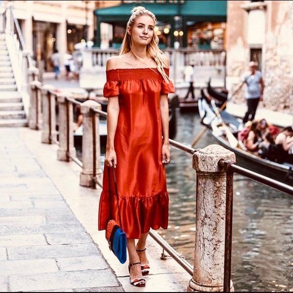 Tory Burch Dresses & Skirts - Tory Burch Romona Silk Off Shoulder Maxi Dress S